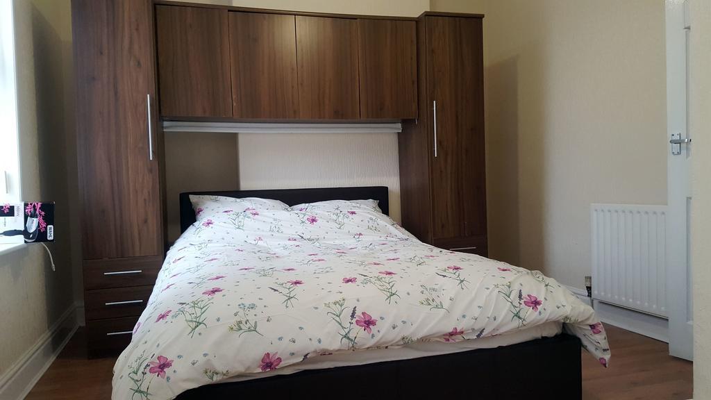 Blackpoolholidaylets Charles Street Villa Luaran gambar
