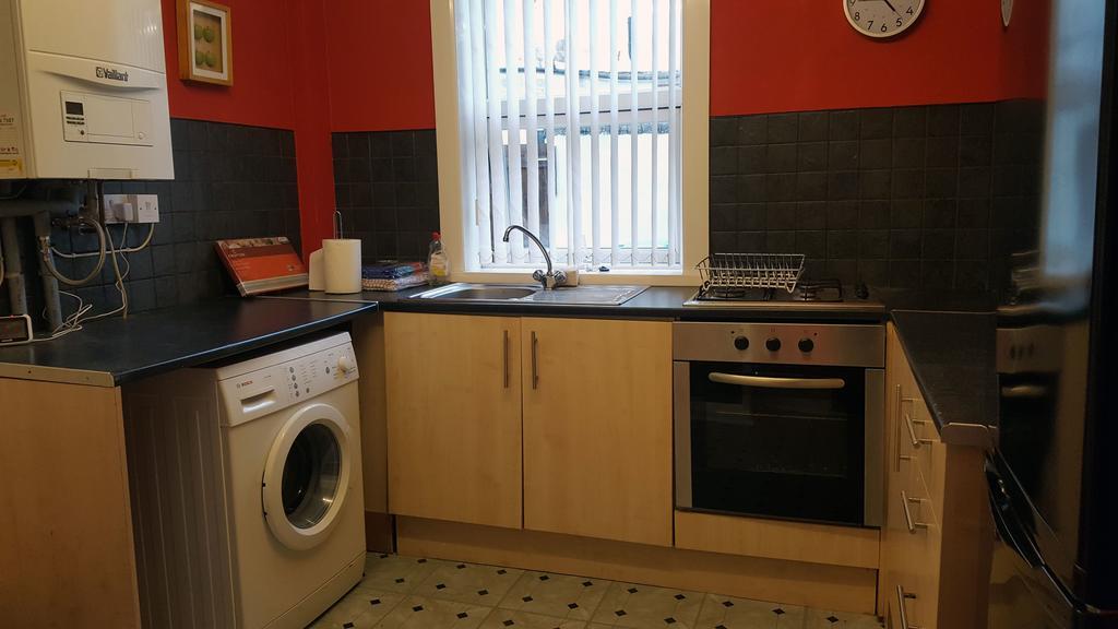 Blackpoolholidaylets Charles Street Villa Luaran gambar