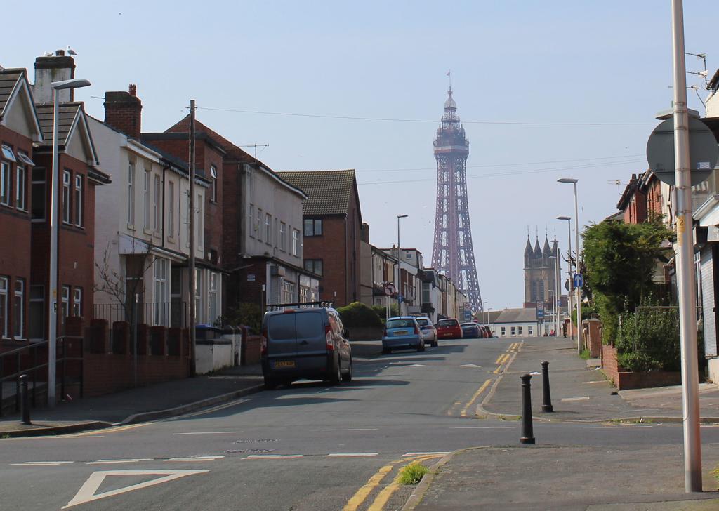 Blackpoolholidaylets Charles Street Villa Luaran gambar